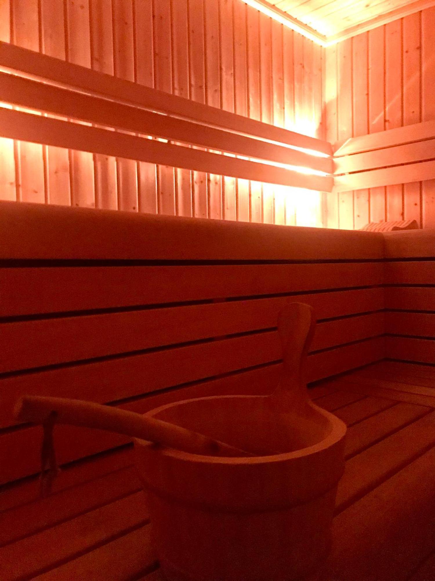 Barcelona Rooms ミコシェボ エクステリア 写真